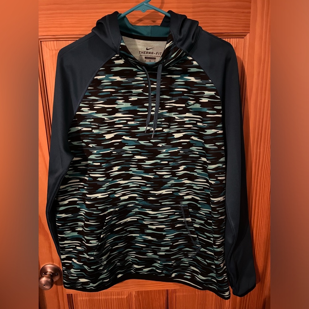 Nike Therma Fit